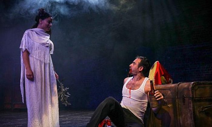 “Ay, Carmela!” Beylikdüzü’nde Seyirciyle Buluştu