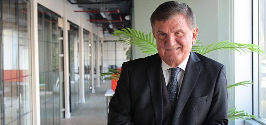 Azmi Sarıbay: ”Şehirden köye değil, sahile göç dönemi”