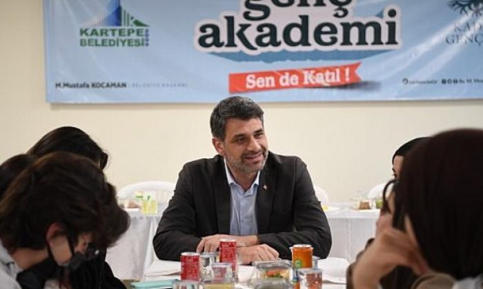 Başkan Kocaman Kadimli Gençlerle İftar Yaptı