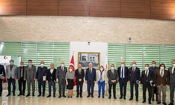 Başkan Soyer’den Karabağlar’a ziyaret