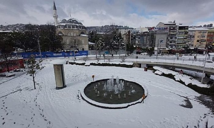 Beyaz gelinliğini giyen Kocaeli bir başka güzel