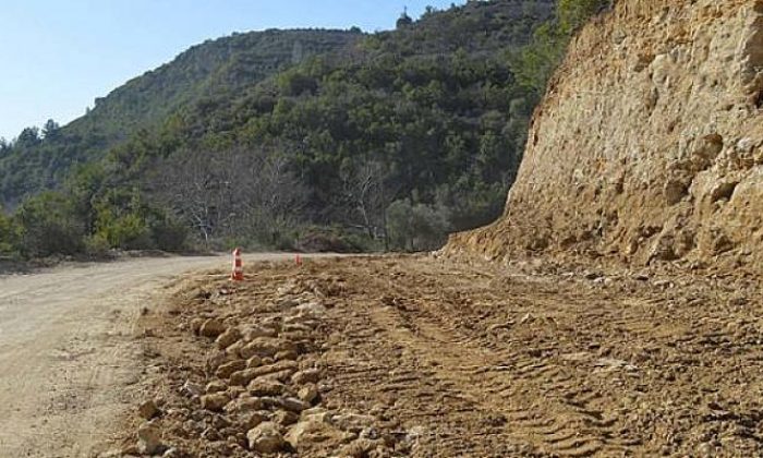 Halitağalar-Namaras-Güneycik grup yolunda stabilize çalışması