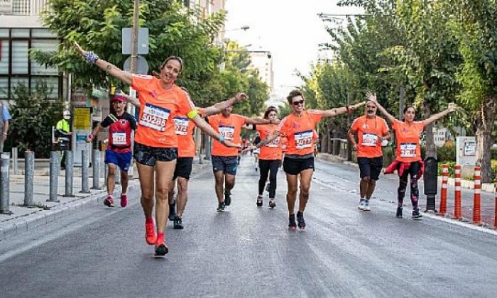 Hem maraton, hem festival