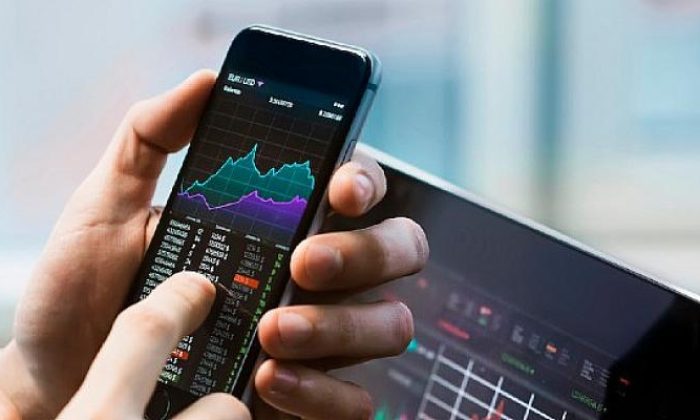 Her gün 1 milyon yatırımcı online ticaret platformu üzerinden işlem yapıyor