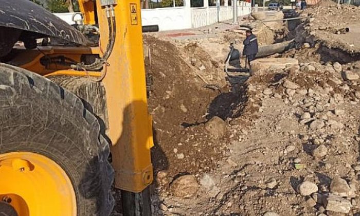 Kemer Kuzdere’de alt yapı çalışması sürüyor