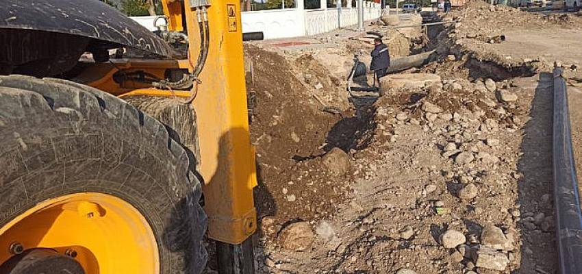Kemer Kuzdere’de alt yapı çalışması sürüyor