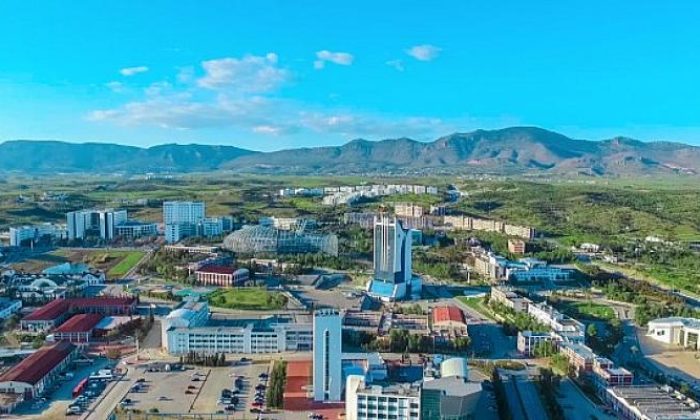 KKTC üniversitelerinin 2021’de yayımladığı bilimsel makalelerin yüzde 50,5’ini tek başına Yakın Doğu Üniversitesi üretti!