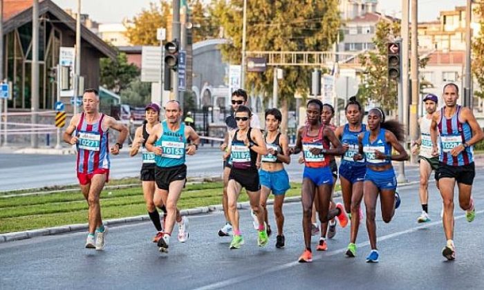 Maraton İzmir dünya şampiyonası gibi