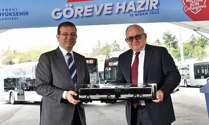 Otokar, İstanbullular için özel olarak ürettiği metrobüslerin ilk 20 adedini teslim etti