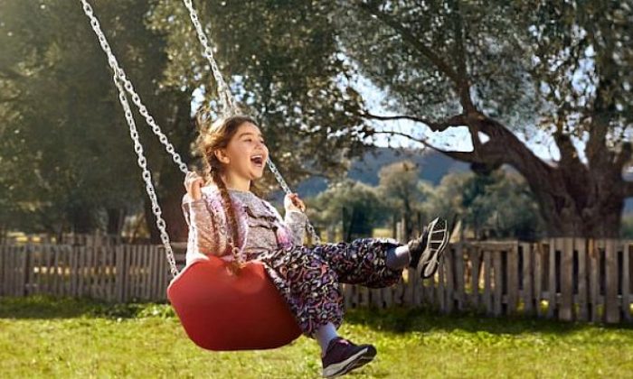 Plastik Atıklar Çocuklar İçin Oyun Parkına Dönüştürülüyor