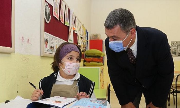 Ramazan Abilerinden Okula Başlayan Çocuklara Ziyaret…
