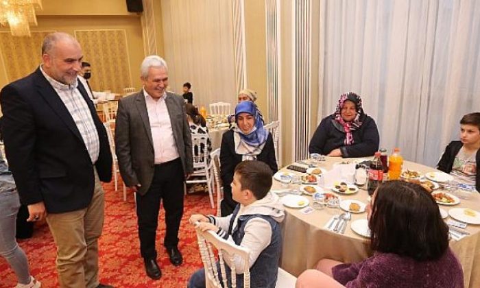 ‘Dünya Yetimler Günü’nde Konuşan Başkan Sandıkçı: “Yavrularımıza Her Türlü Desteği Vermeye Hazırız”