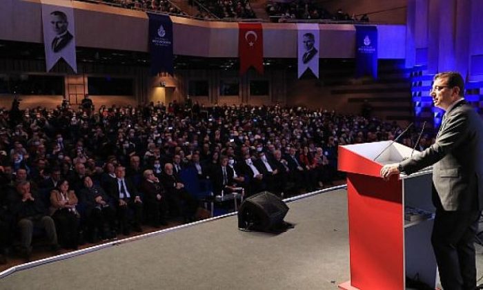 İmamoğlu ve Çalkaya Aydınlana Onur Ödülü verdi