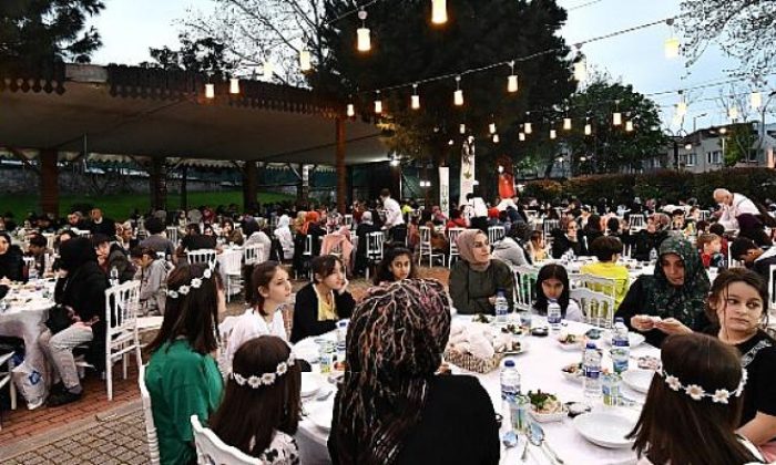 Yetim Çocuklar Kardeşlik Sofrasında Buluştu