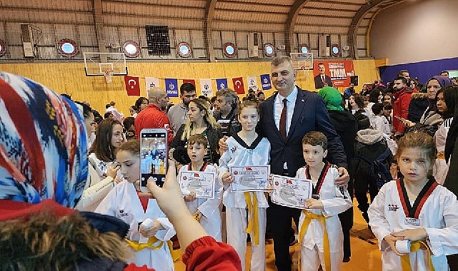 410 Gölcük Belediyesi Taekwando Atleti Nesil Atladı
