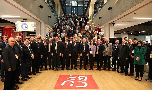 Akıllı ve sürdürülebilir kentler odaklı Teknopark İstanbul teşebbüsleri belediye liderleri ve iş beşerlerine anlatıldı