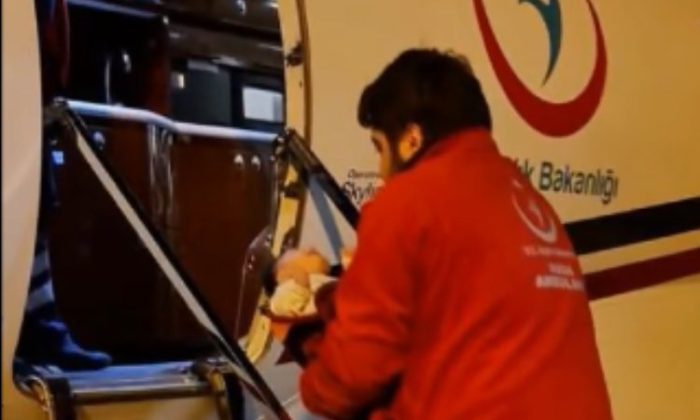 Bakan Koca: Jiyan bebeğin sıhhat durumu güzel
