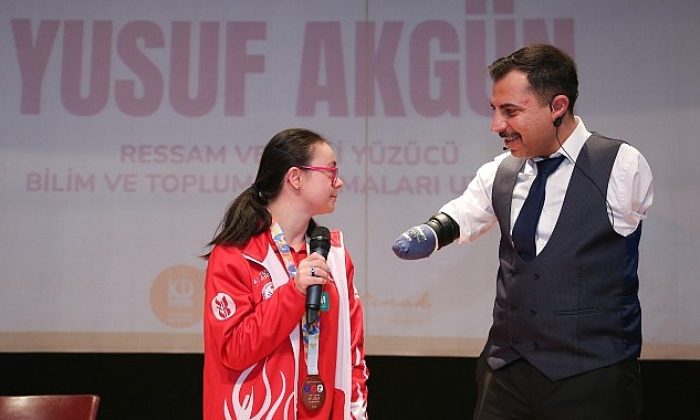 Gençler, ‘Ben de Varım’ Dedi