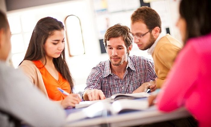 İngilizce öğretmenlerine global takviye ve profesyonel gelişim fırsatı