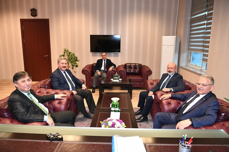 Kayserili liderlerden ‘yargı’ ziyareti