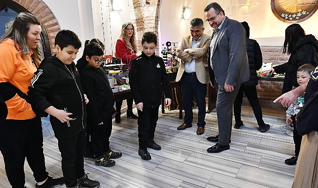 Koza Çocuk Akademi’den Renkli Stant