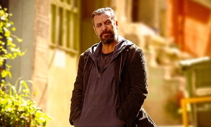 Nejat İşler’in Başrolünde Yer Aldığı Yeterli Adamın 1O Günü, 10 Şubat’ta Netflix’te