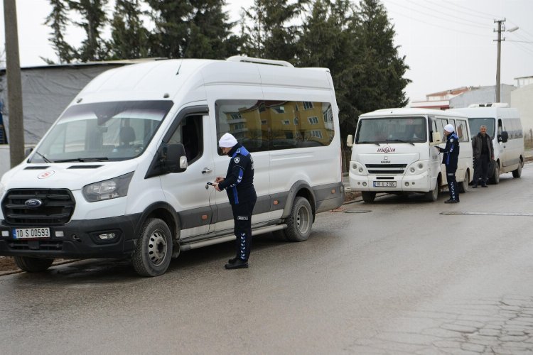 Okul servislerine sıkı kontrol
