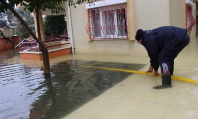 Sel mağduru Antalya’da hayat olağana dönüyor