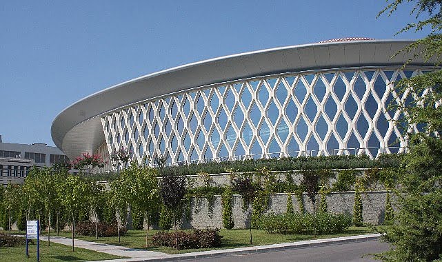 SUNUM nanoteknolojiye meraklı lise öğrencilerini kış okuluna bekliyor