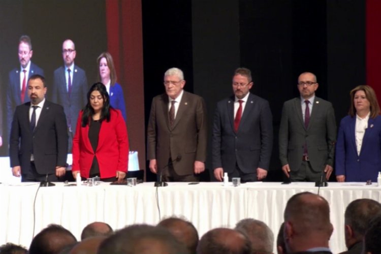 YETERLİ Parti Bursa’da genel heyet heyecanı… (CANLI)