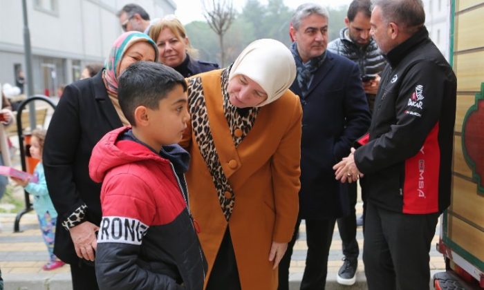 AK Bayanlardan zelzele seferberliği