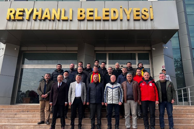 AK Parti Bursa idaresi Hatay’ı ziyaret etti