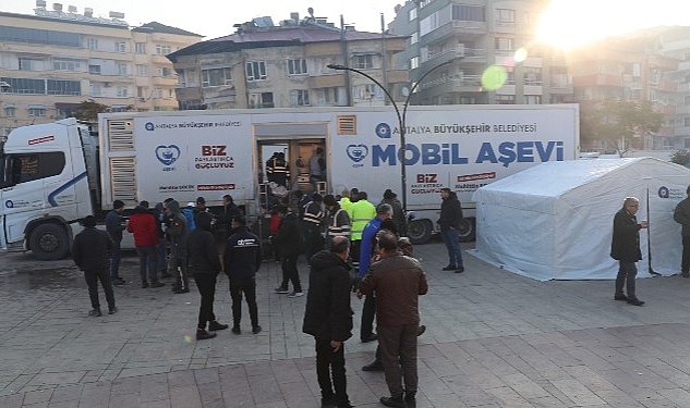 Antalya Büyükşehir Belediyesi Hatay’da depremzedelerin umut ışığı oldu