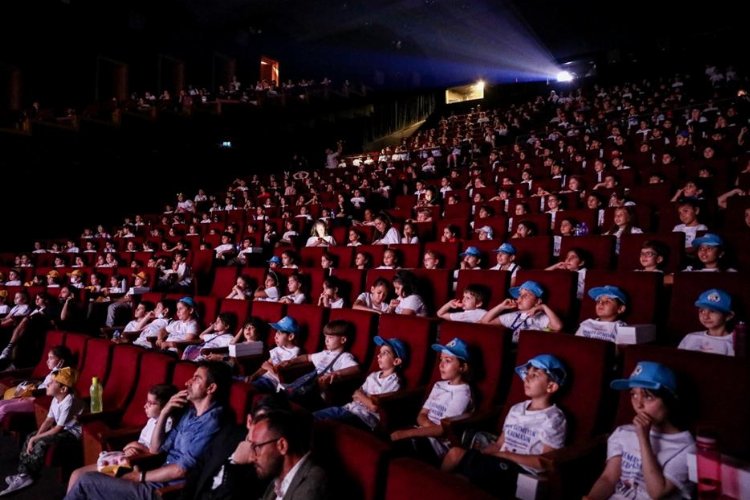 Bakanlıktan sinema salonlarına 14,2 milyon lira takviye