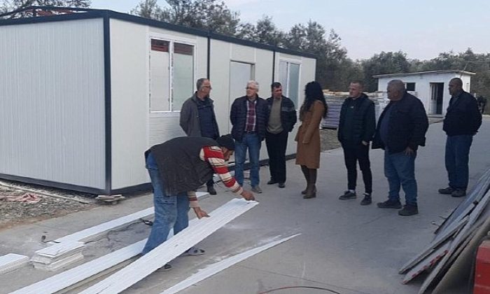 Burhaniye Belediyesi’nden Afet Bölgesine Konteyner Mesken Takviyesi