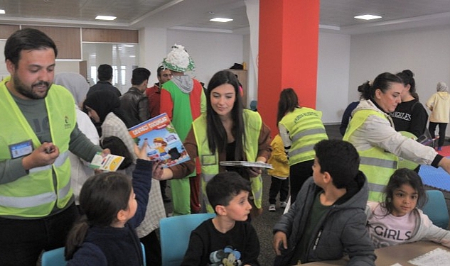 Çukurova Belediyesi Psikososyal Dayanak Takımı Yurtlarda