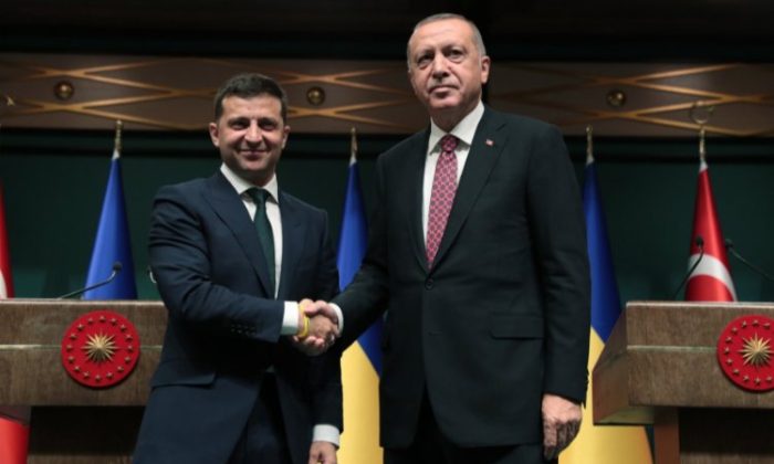 Cumhurbaşkanı Erdoğan, Zelenskiy ile telefonda görüştü