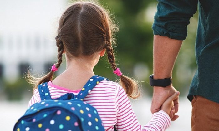 Depremzede öğrencilere karşı sabırlı, anlayışlı ve inanç verici olunmalı