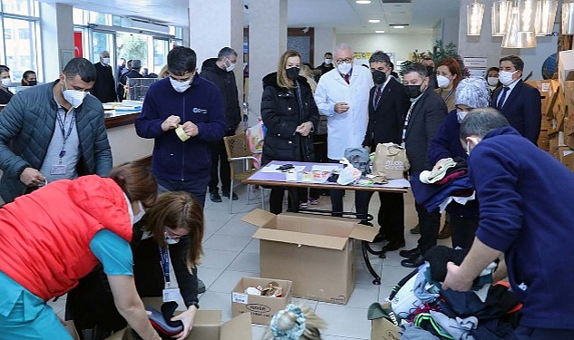 DEÜ’den Sarsıntı Bölgesine Yardım Eli: İkinci Takım Yola Çıktı