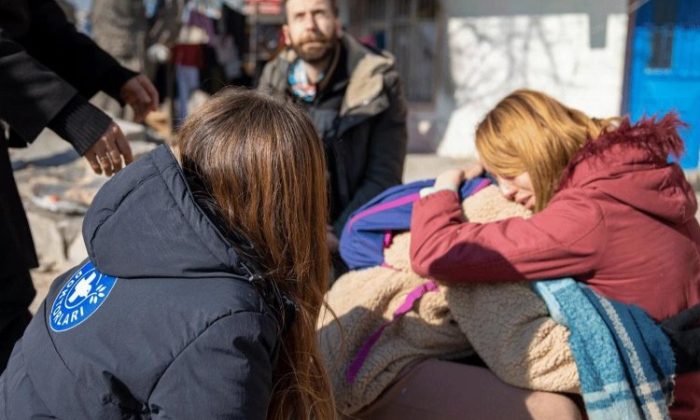 Dünya Hekimleri’nden afet bölgesine ilkyardım takviyesi