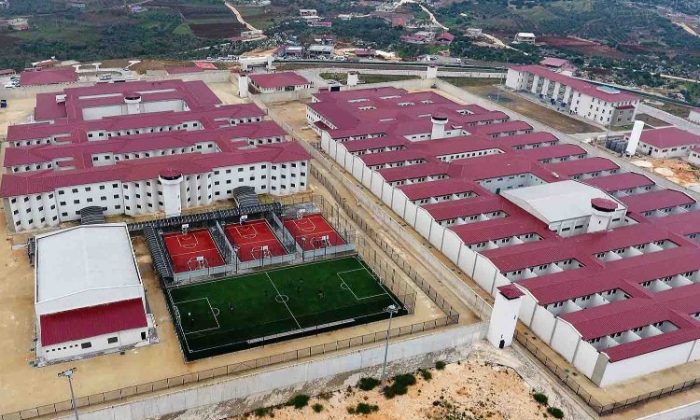 Hatay’da cezaevinden firar teşebbüsü: 12 mahkumdan 3’ü öldü