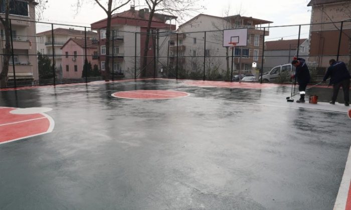 İzmit’ten Kocatepeli gençlere yeni basketbol alanı