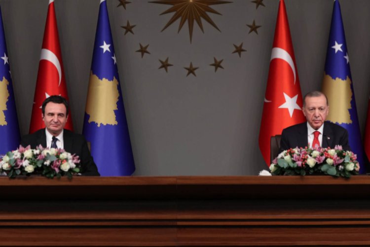 “Kosova için müşterek uğraşlarımızı sürdürüyoruz”