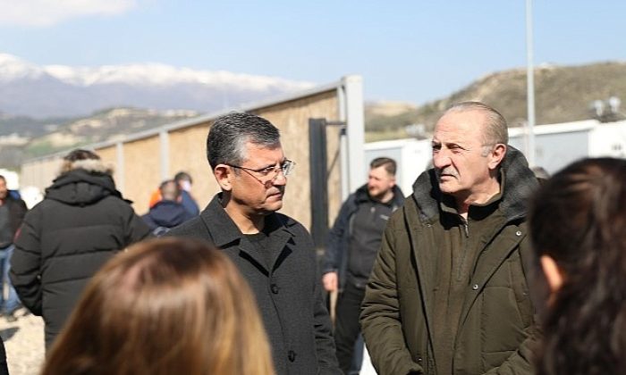 Lider Atabay Sarsıntı Bölgesine Gitti