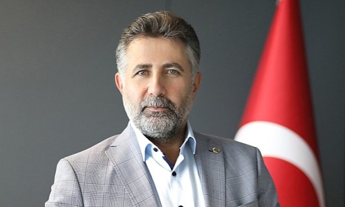 Lider Sandal, “Depremzede bahtına terk ediliyor”