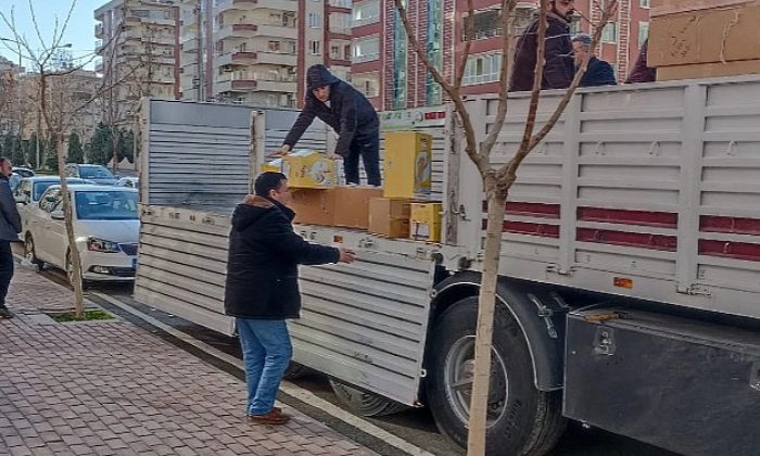 Lüleburgaz Belediyesi Yardım Tırları Bölgeye Ulaştı