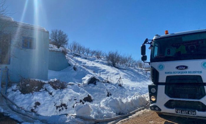 Manisa MASKİ, Malatya köylerine tankerlerle su taşıyor