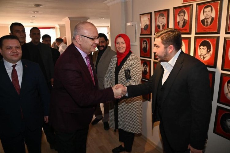Manisa’da Lider Ergün’den MHP’ye ziyaret