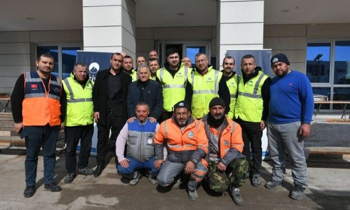 Memduh Büyükkılıç’dan zelzele çalışmalarına yakın takip