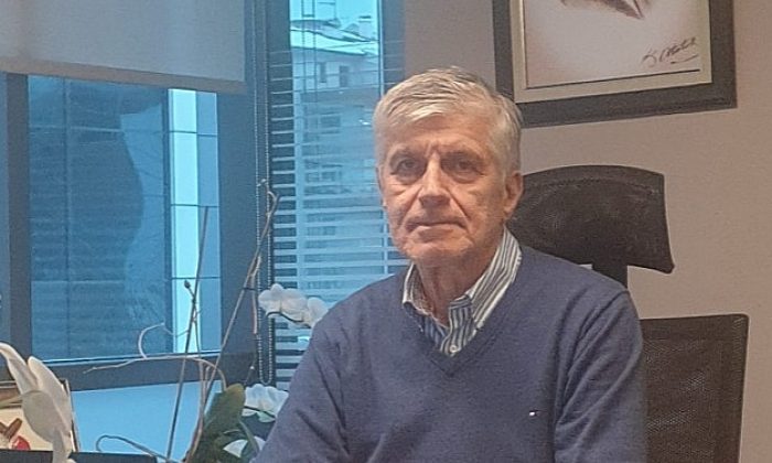 Prof. Dr. Tayfun Uzbay: Zelzele bölgesinde 25 sahra eczanesinden fiyatsız ilaç temin ediliyor